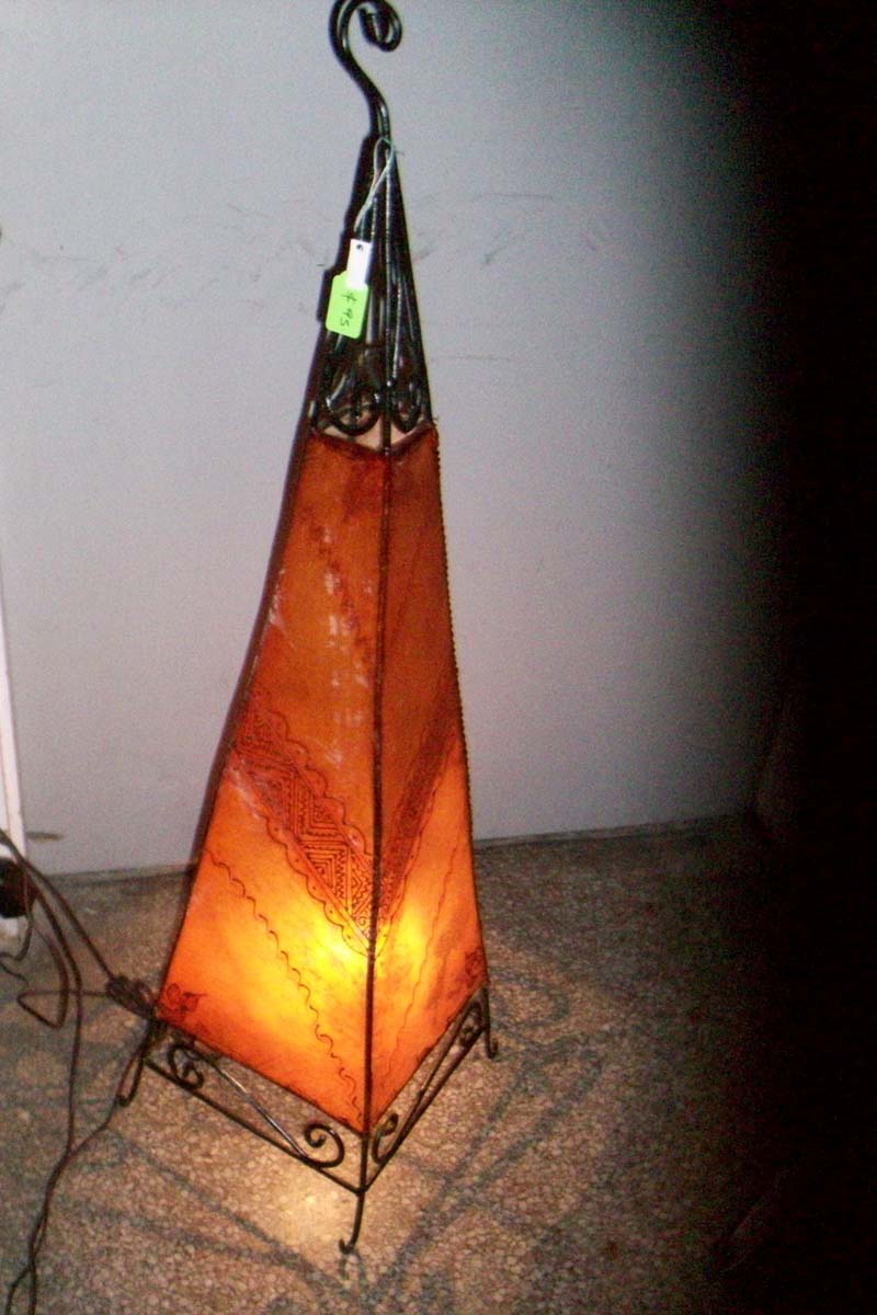 27″ Pyramid Multicolor Moroccan Henna Lamp – 3